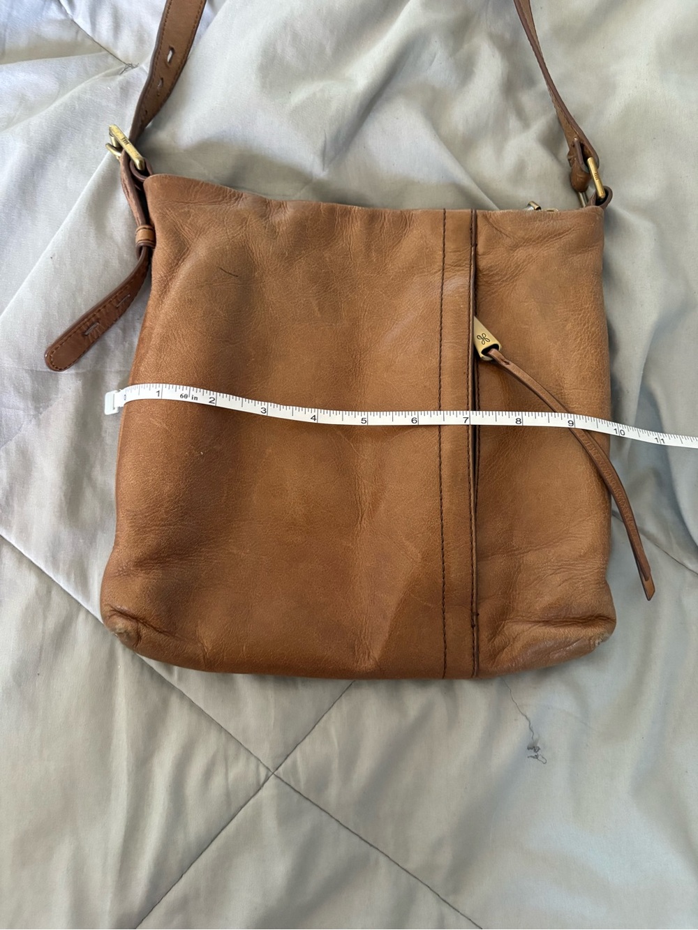 HOBO Tan Leather Crossbody Messenger Bag - Picture 11 of 13